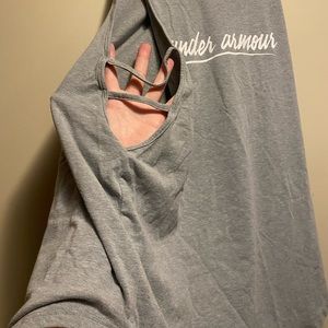 Under-Armour tank top with ribbing